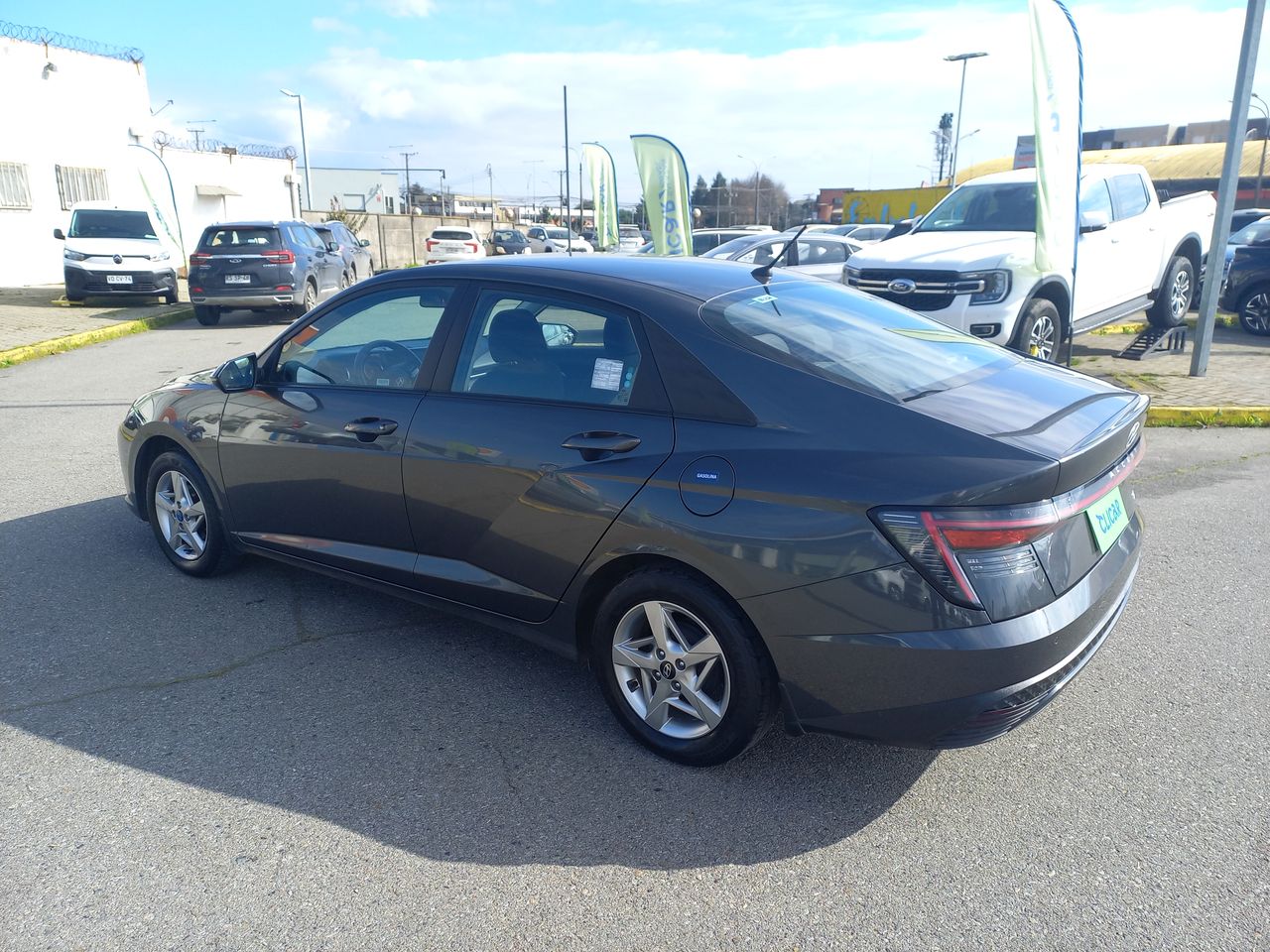 HYUNDAI - 4