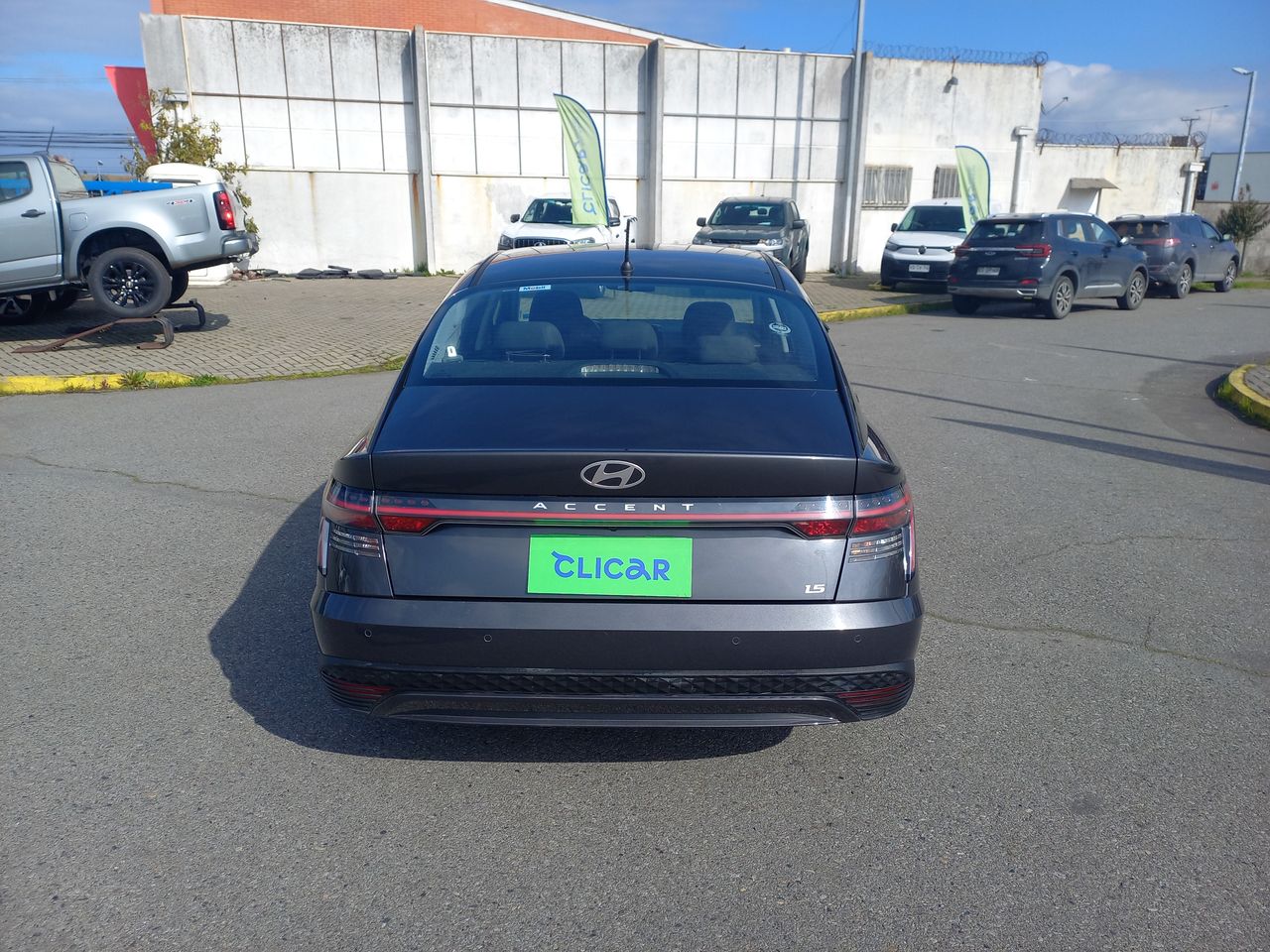 HYUNDAI - 5