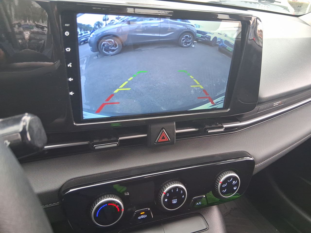 HYUNDAI - 29