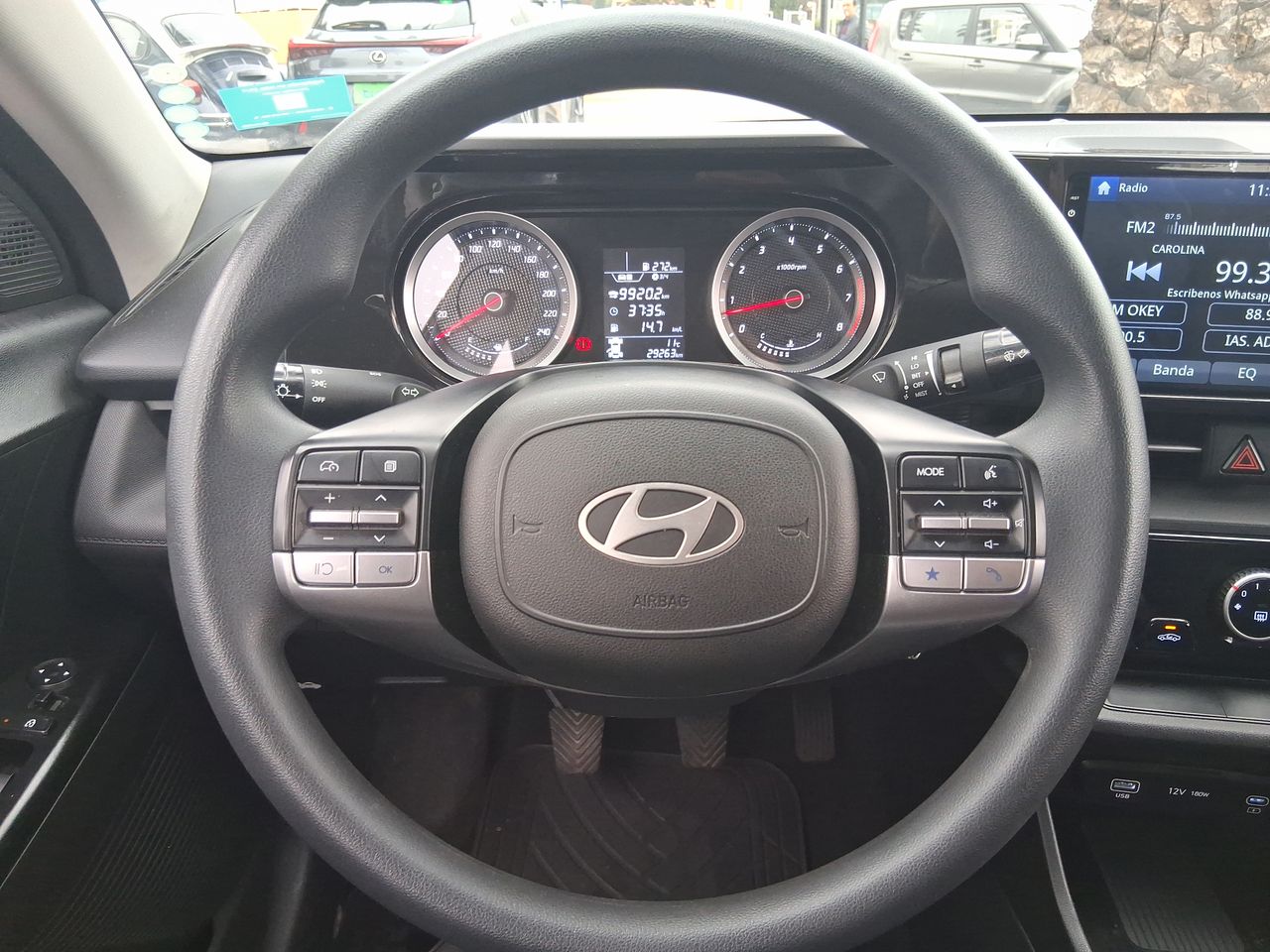 HYUNDAI - 25