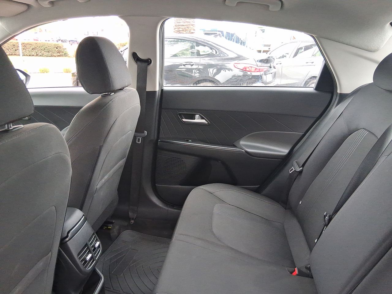 HYUNDAI - 11