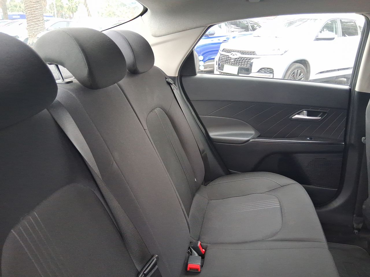 HYUNDAI - 14