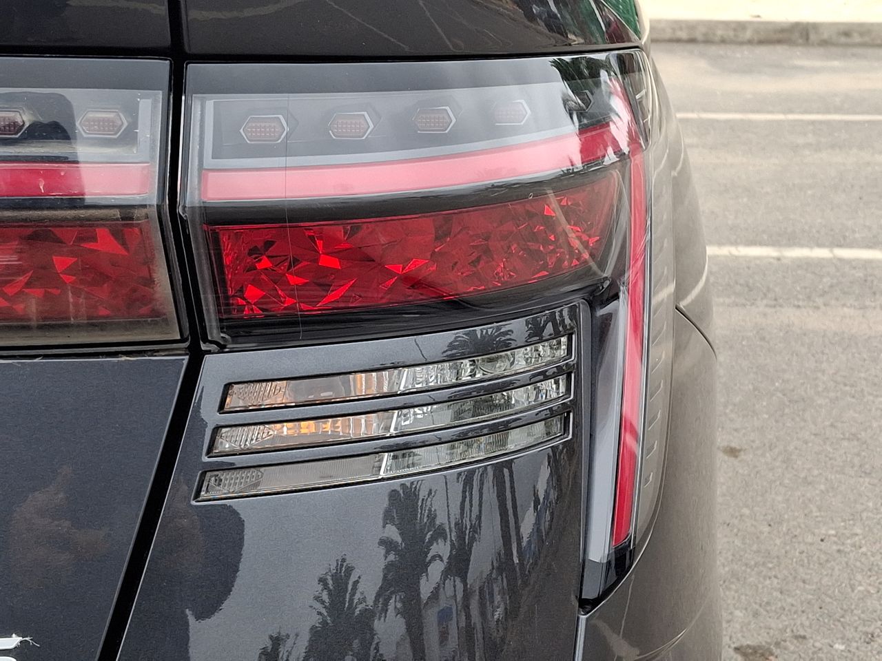 HYUNDAI - 20