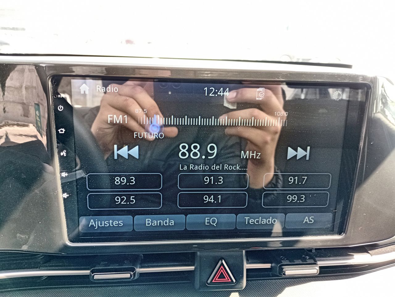 HYUNDAI - 28
