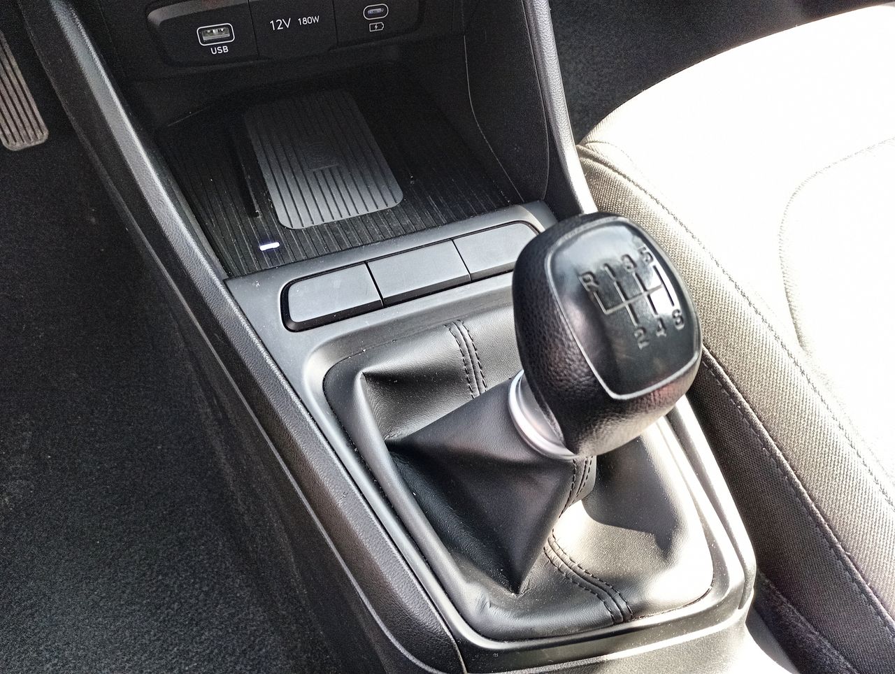 HYUNDAI - 31
