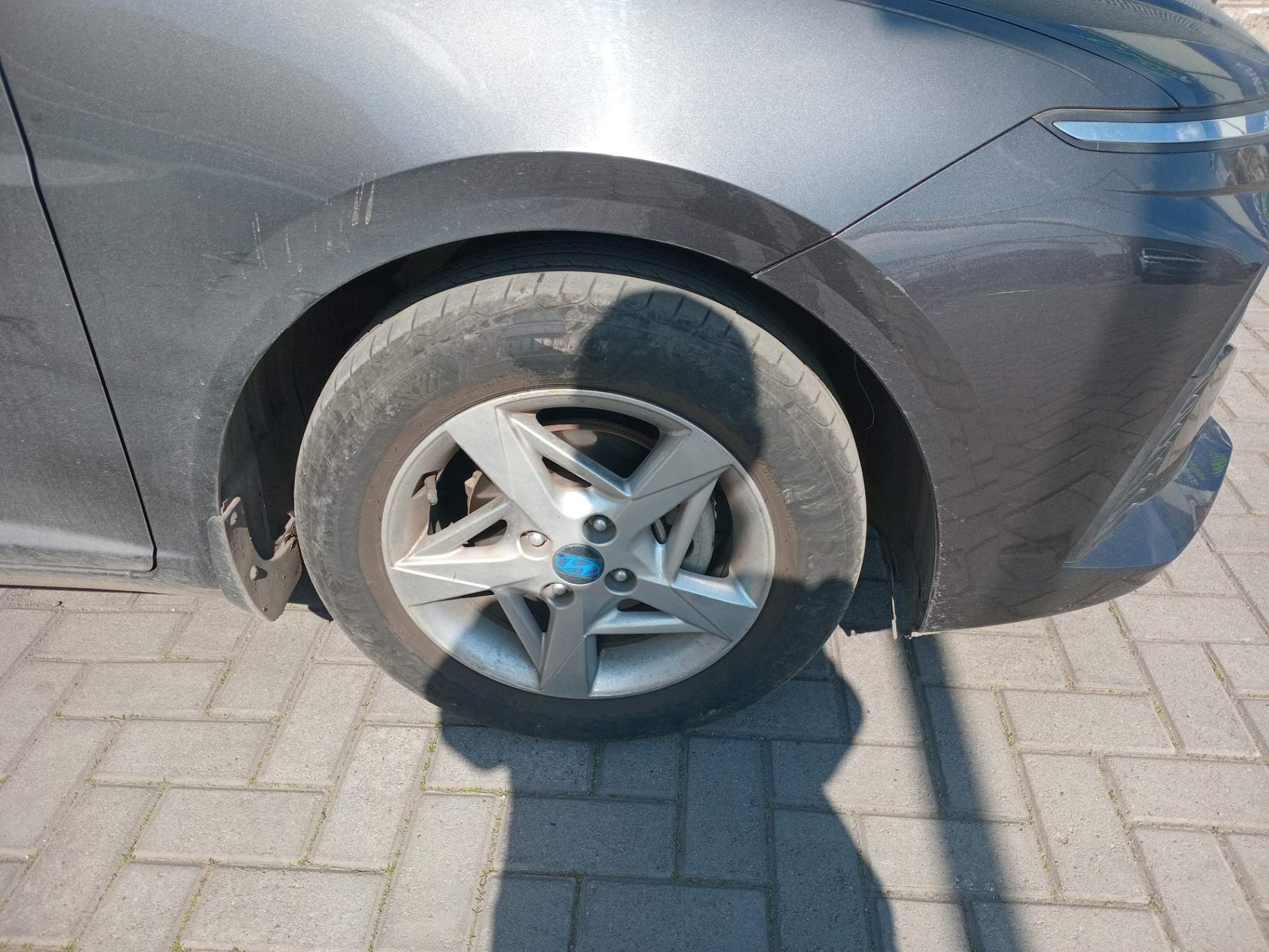 HYUNDAI - 5