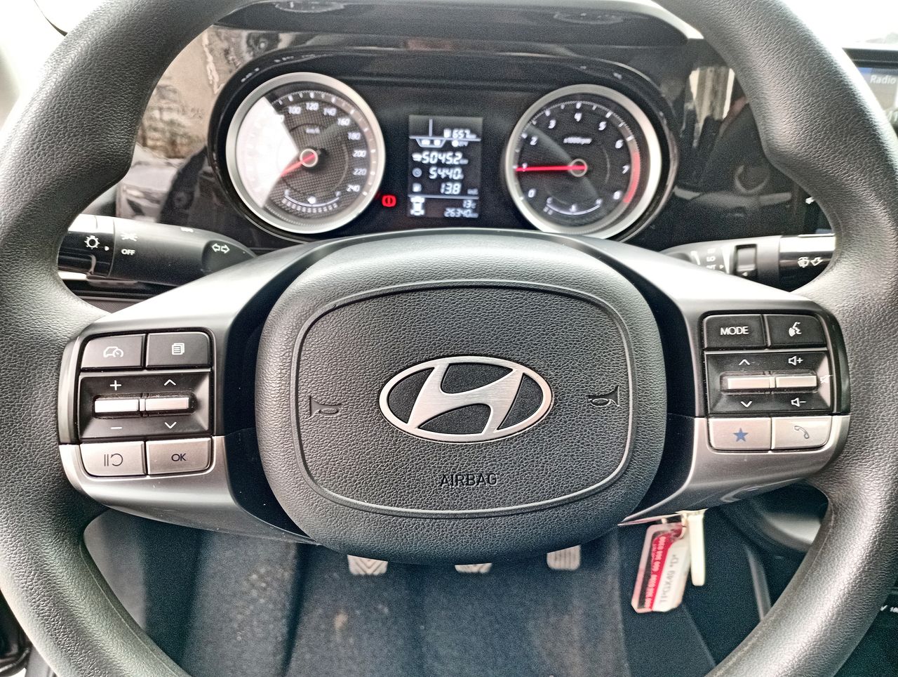HYUNDAI - 26