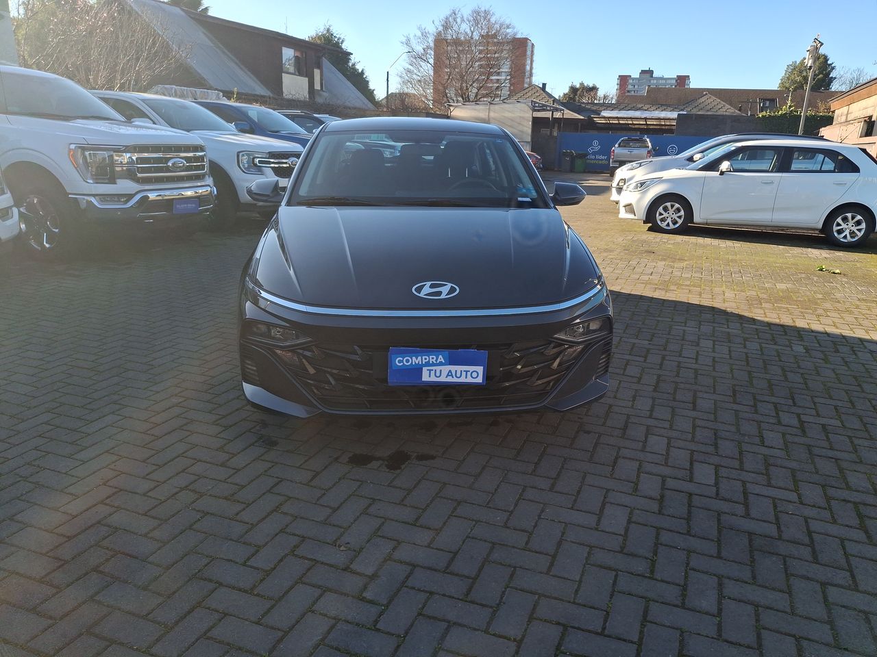 HYUNDAI - 2