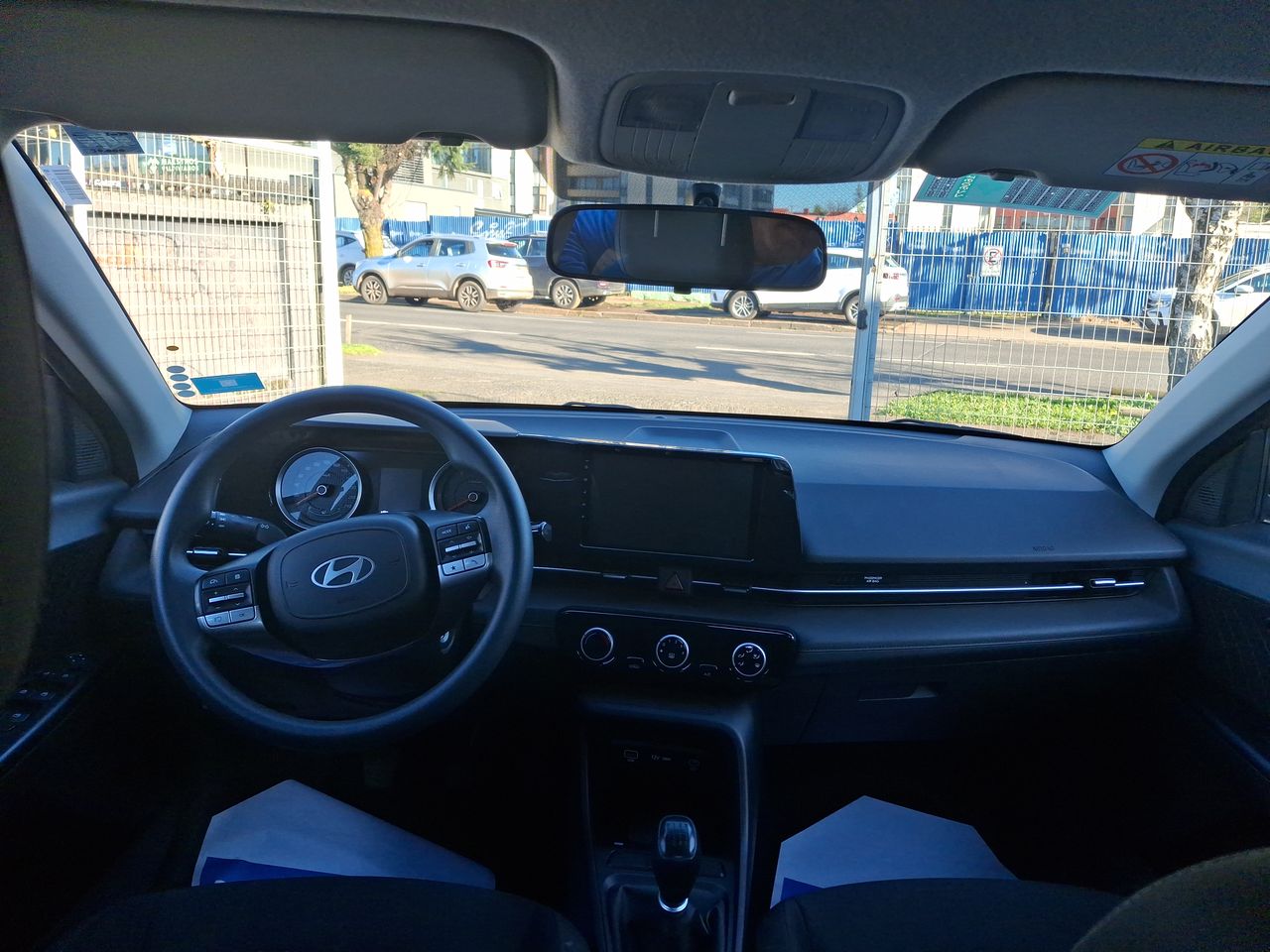 HYUNDAI - 9