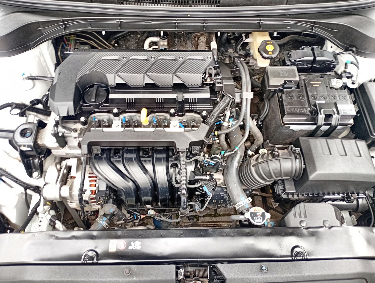 HYUNDAI - 18