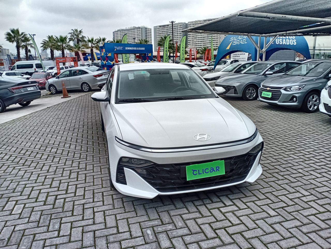 HYUNDAI - 2