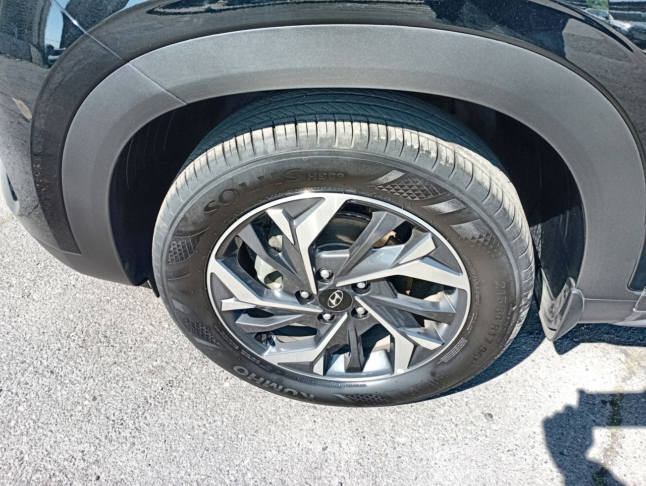 HYUNDAI - 17