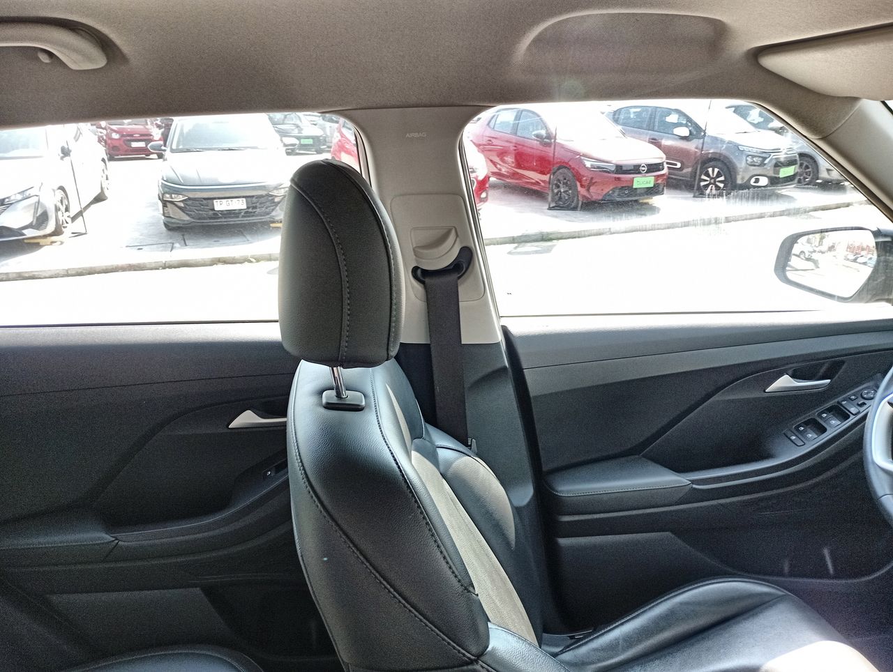 HYUNDAI - 15