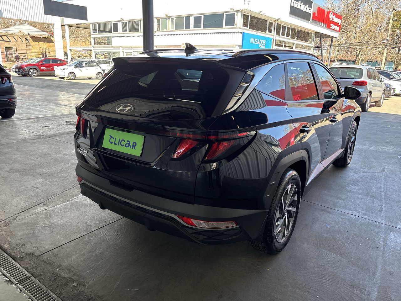 HYUNDAI - 7
