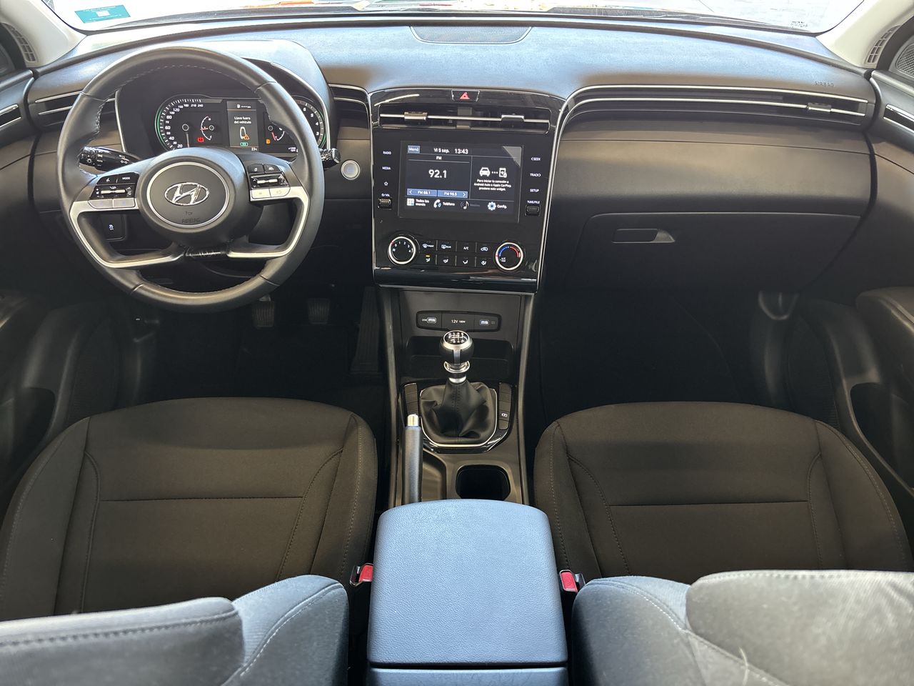 HYUNDAI - 9