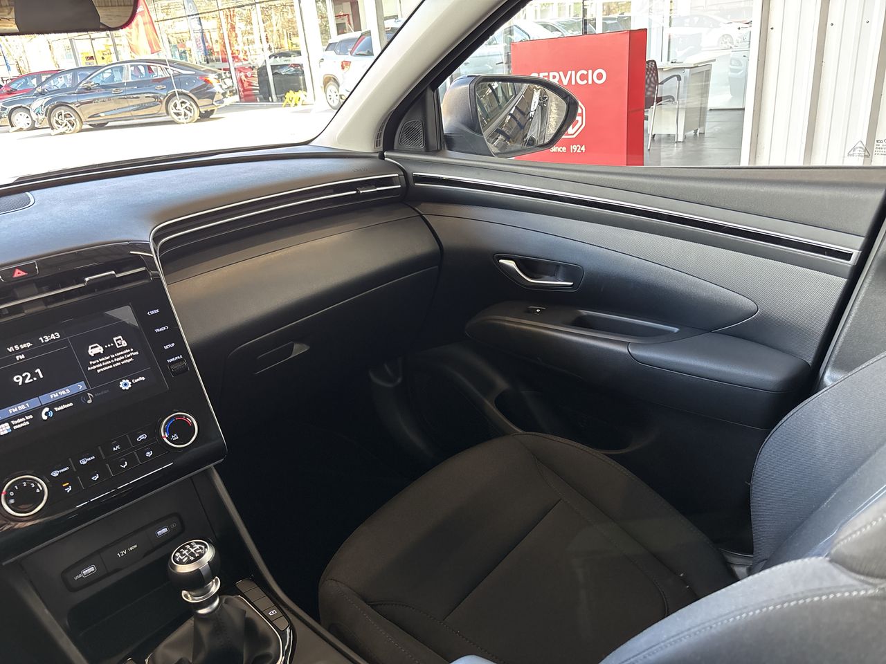 HYUNDAI - 10
