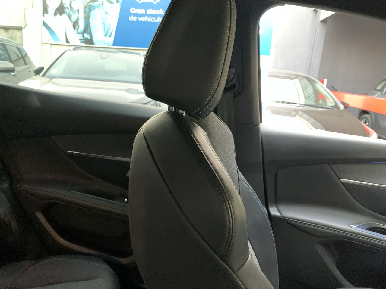 PEUGEOT - 6