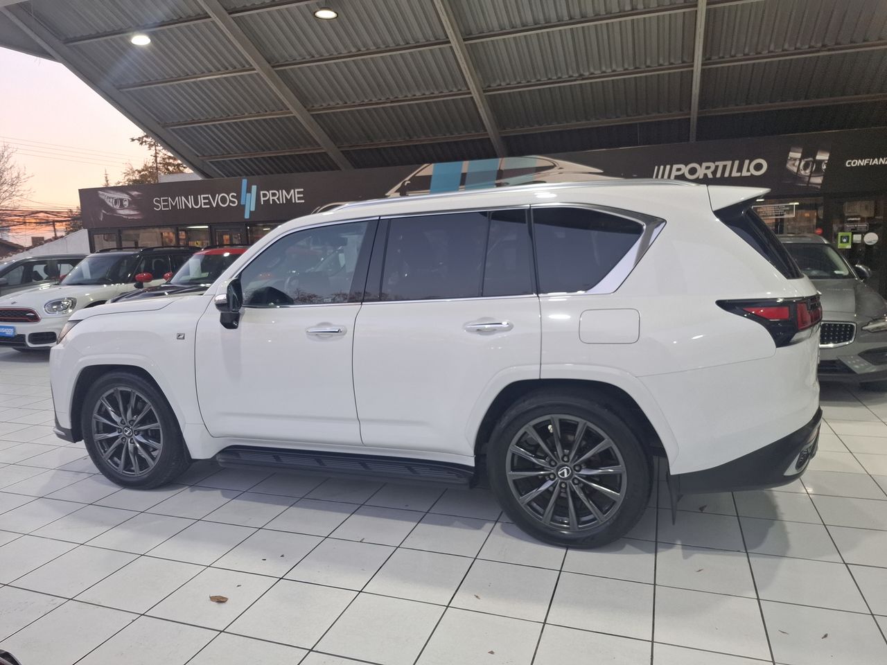 LEXUS - 3