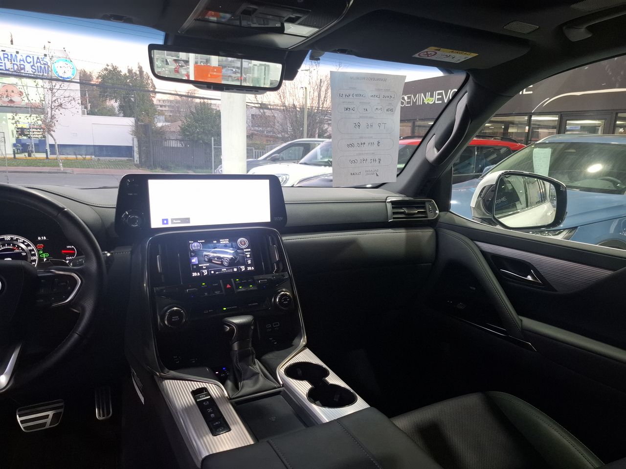 LEXUS - 10