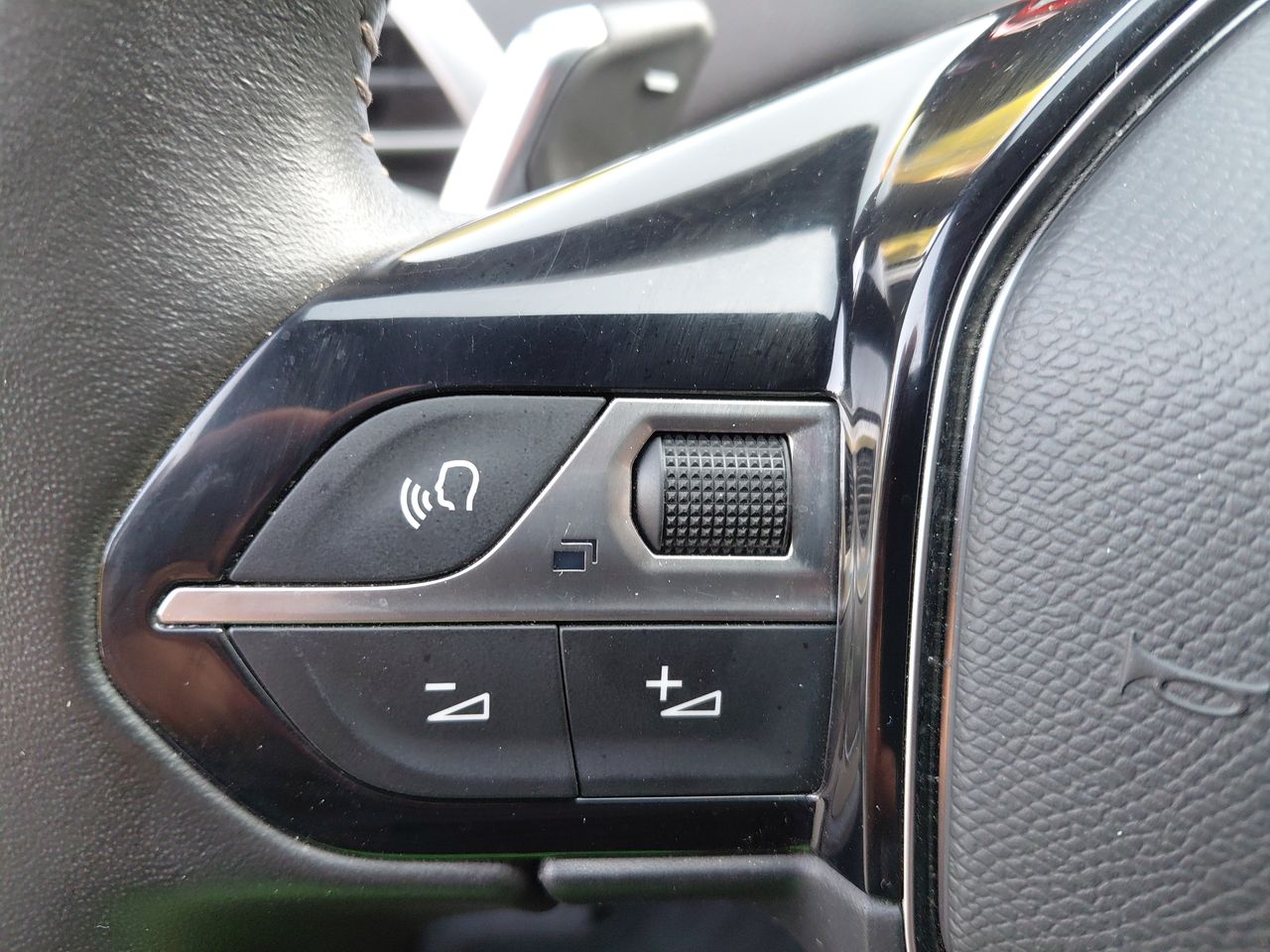 PEUGEOT - 24
