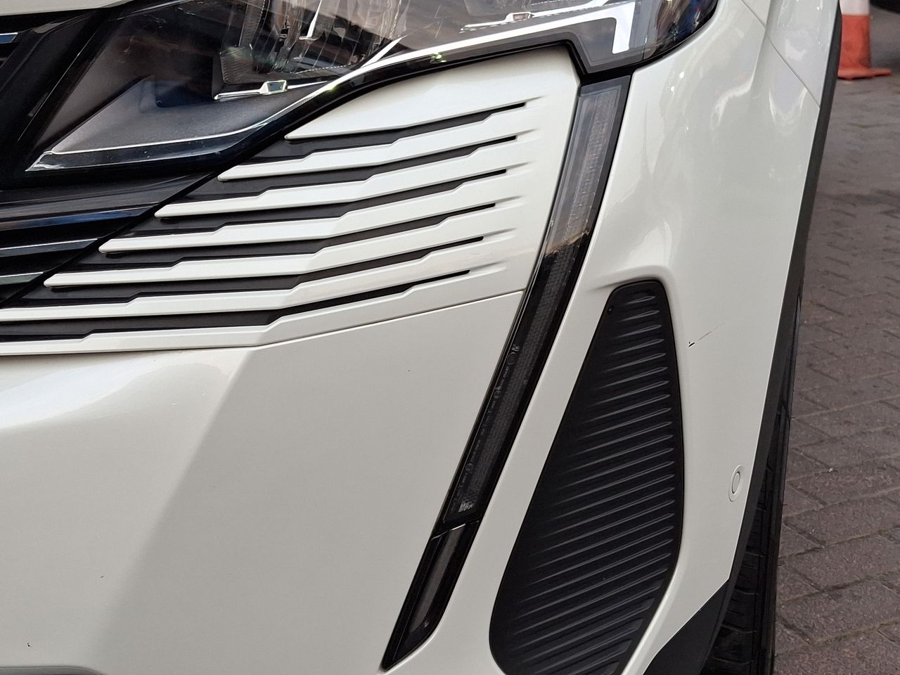 PEUGEOT - 19