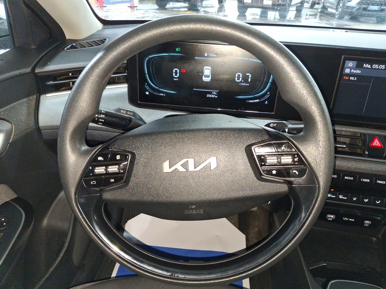 KIA - 24