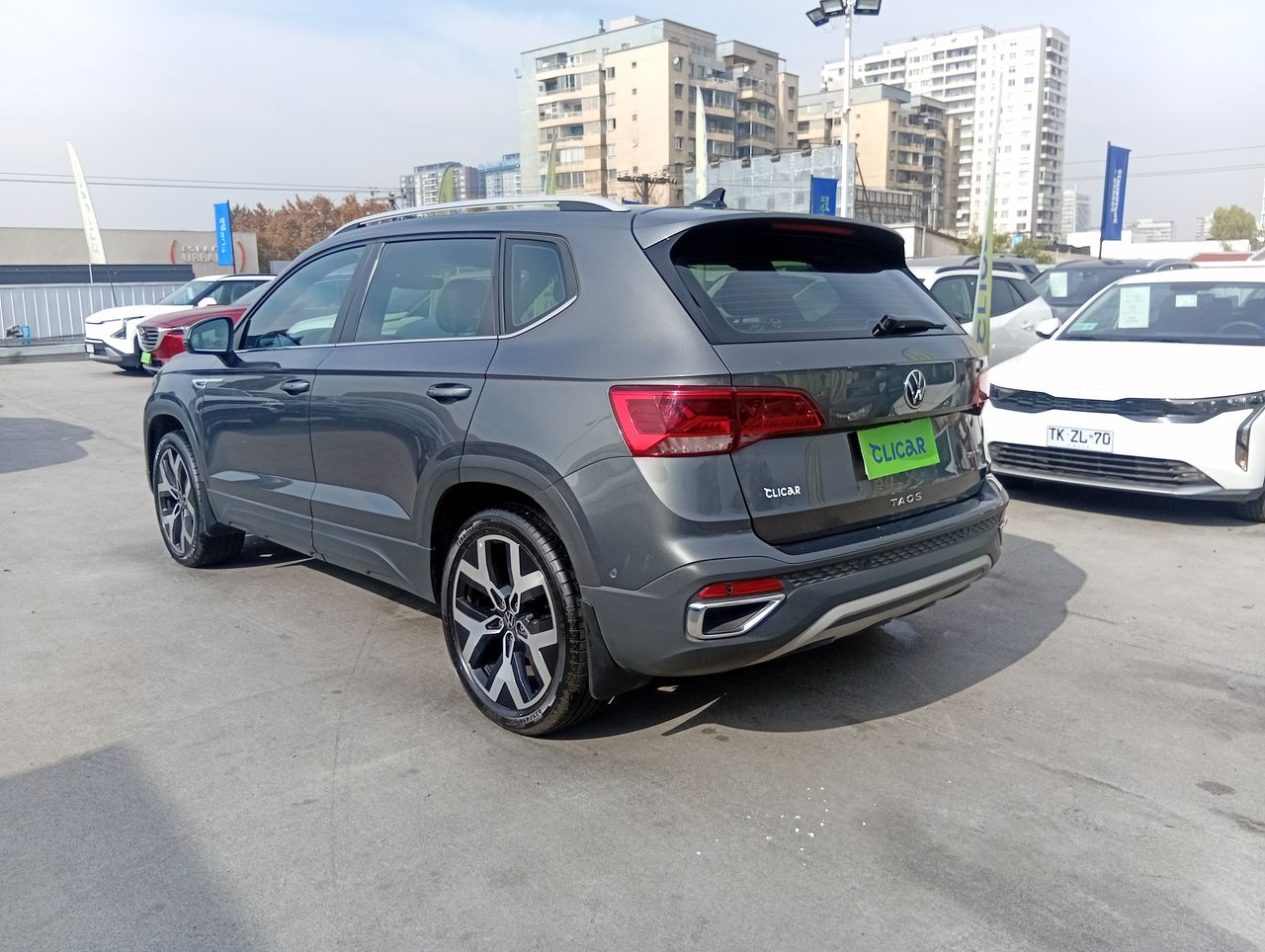 VOLKSWAGEN - 5