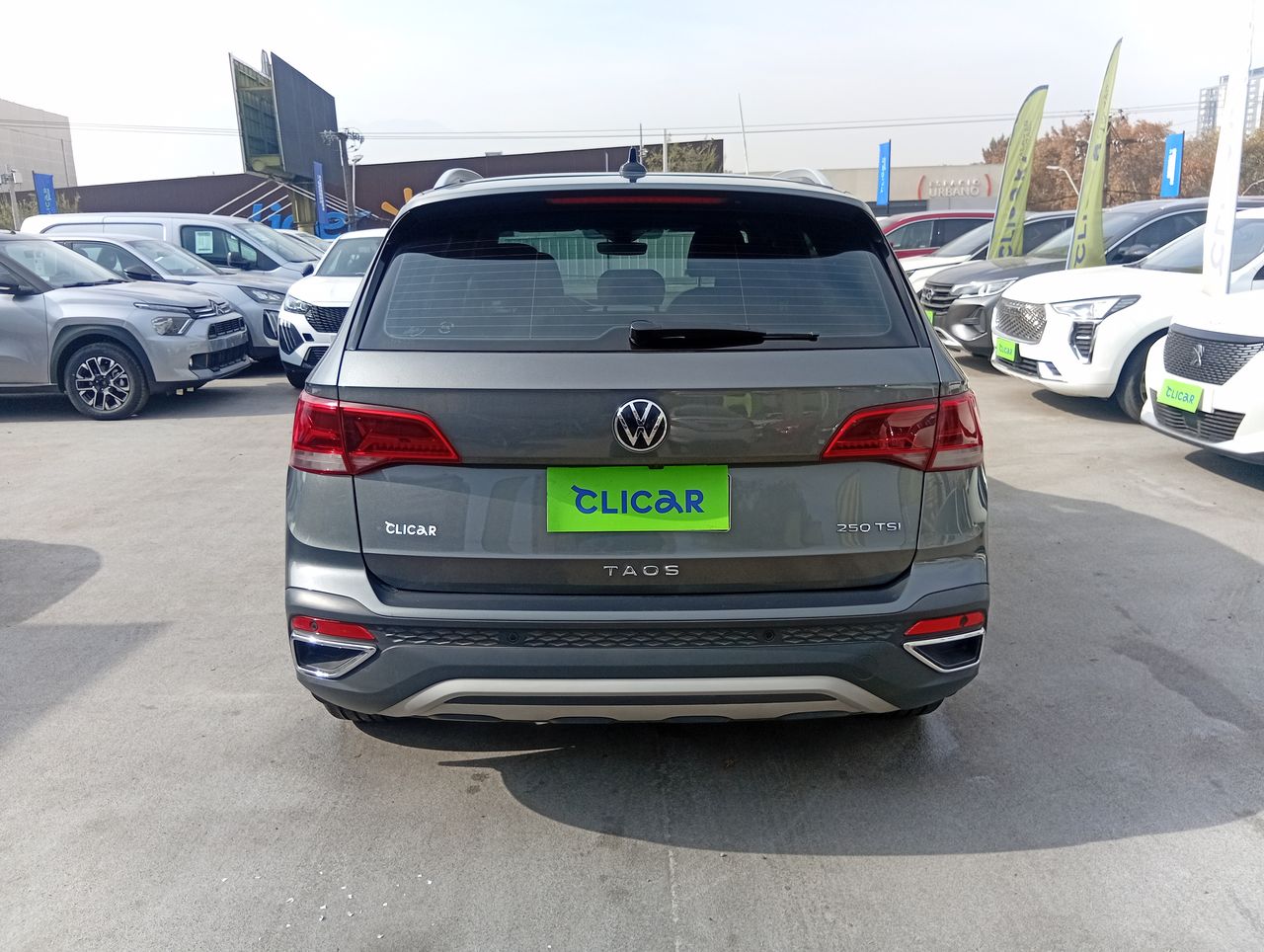 VOLKSWAGEN - 6