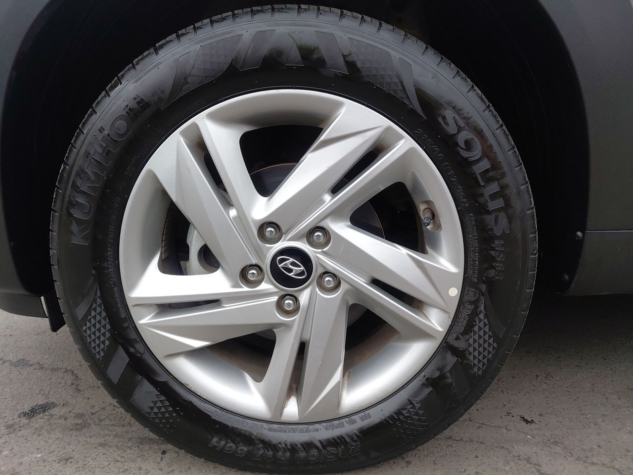 HYUNDAI - 7