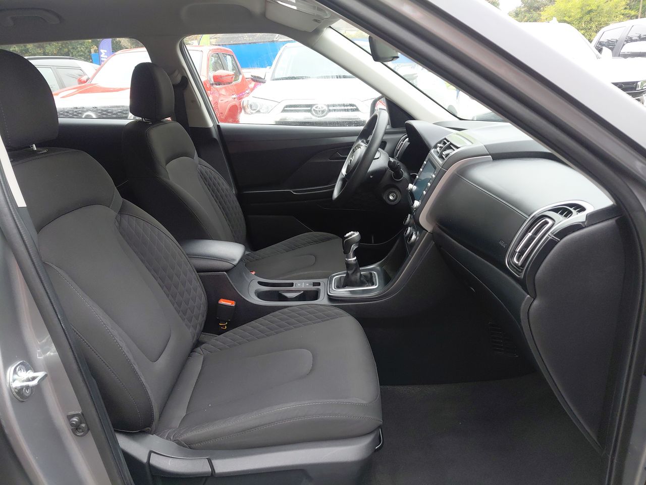 HYUNDAI - 2