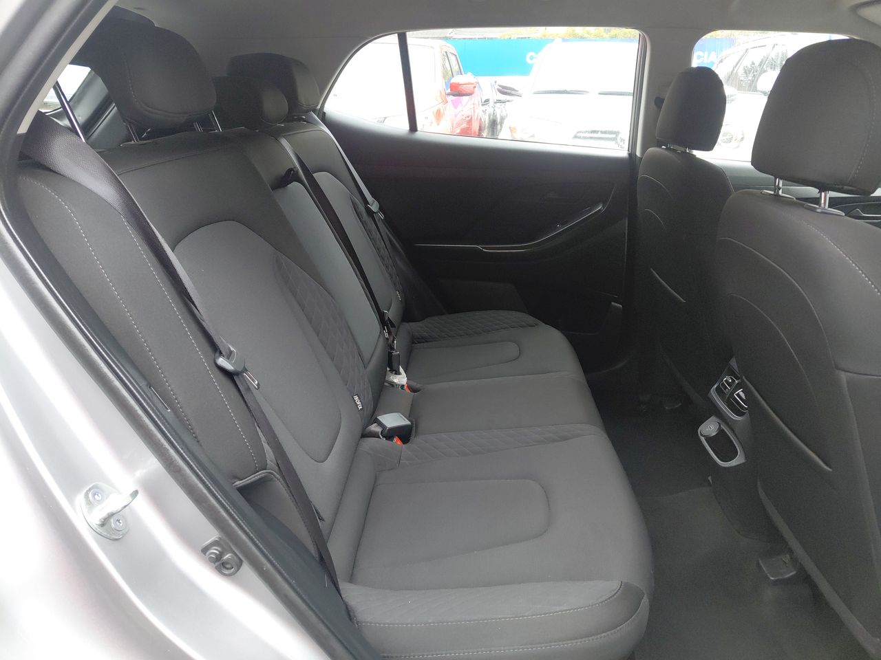 HYUNDAI - 3