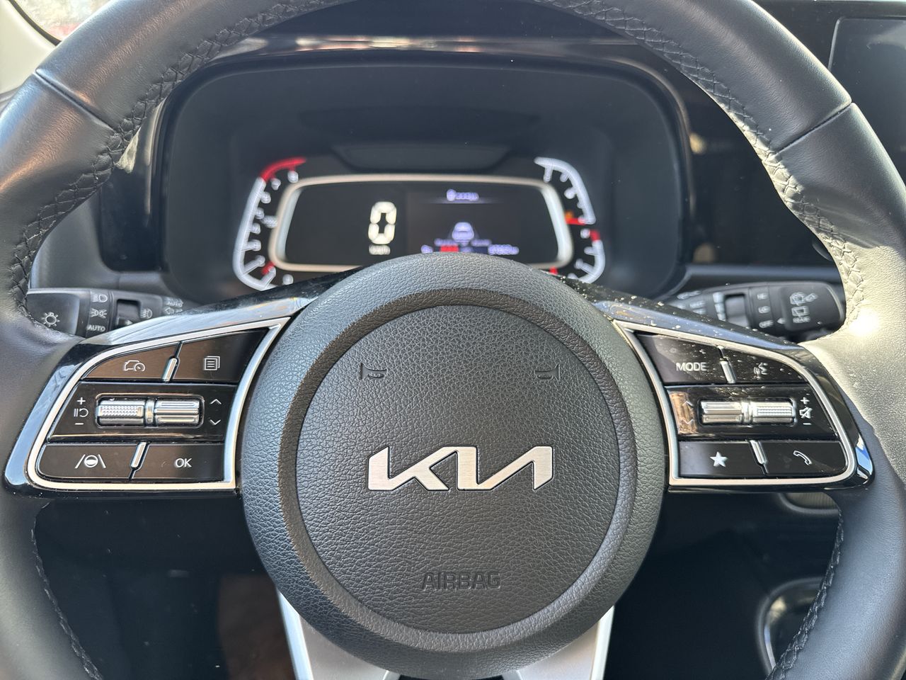 KIA - 10