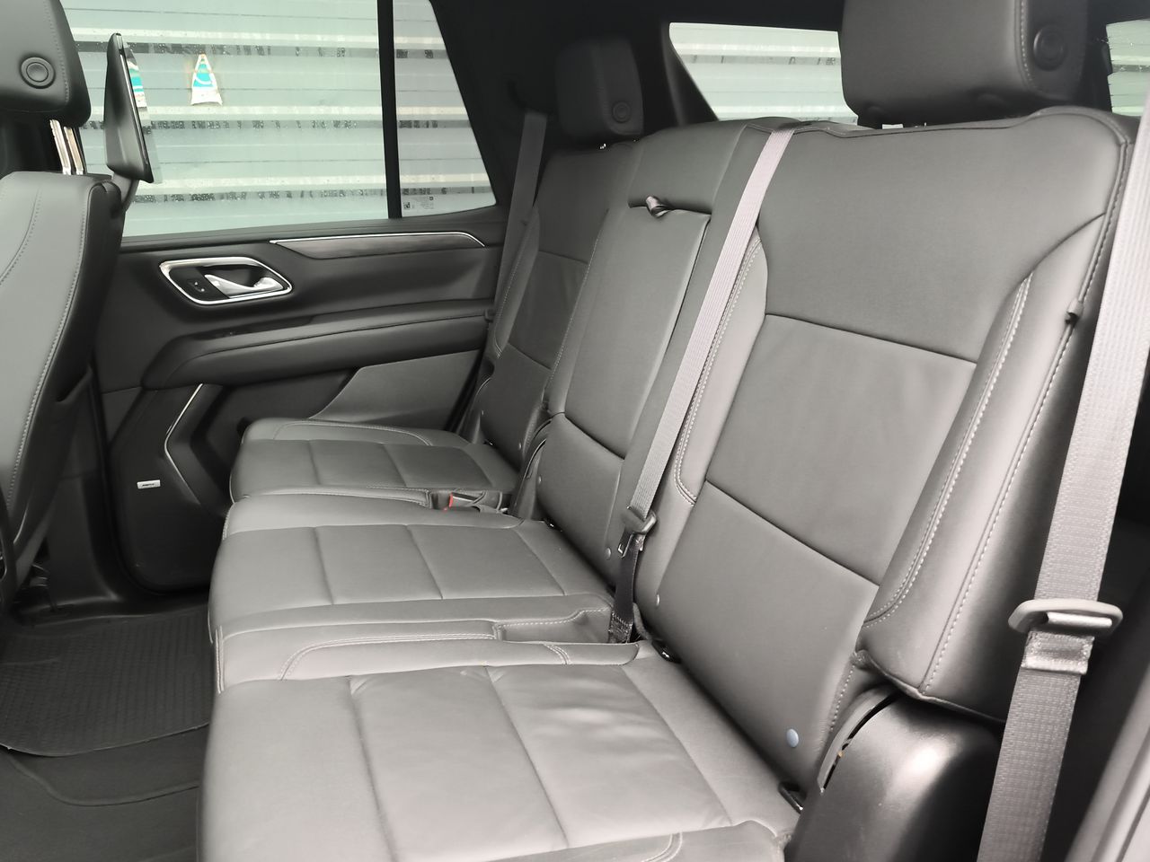 Chevrolet Tahoe — foto 33 de 35