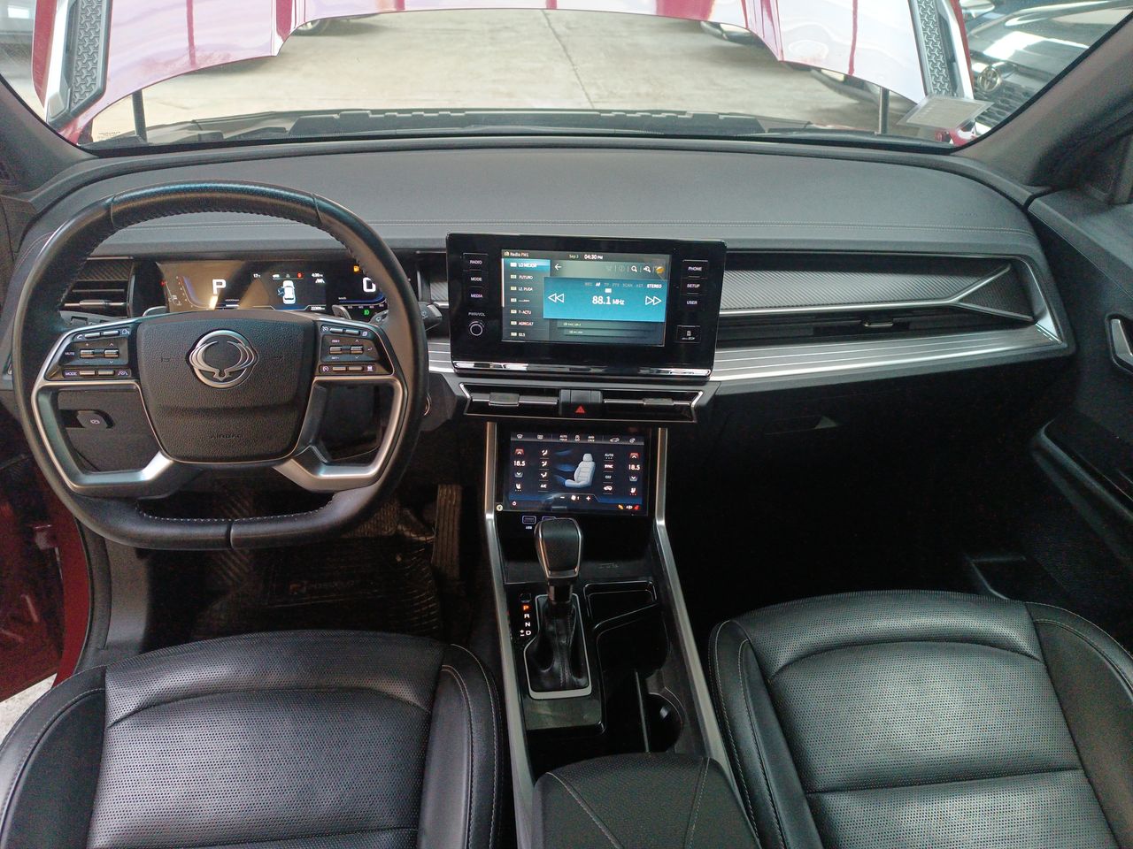 SSANGYONG - 32