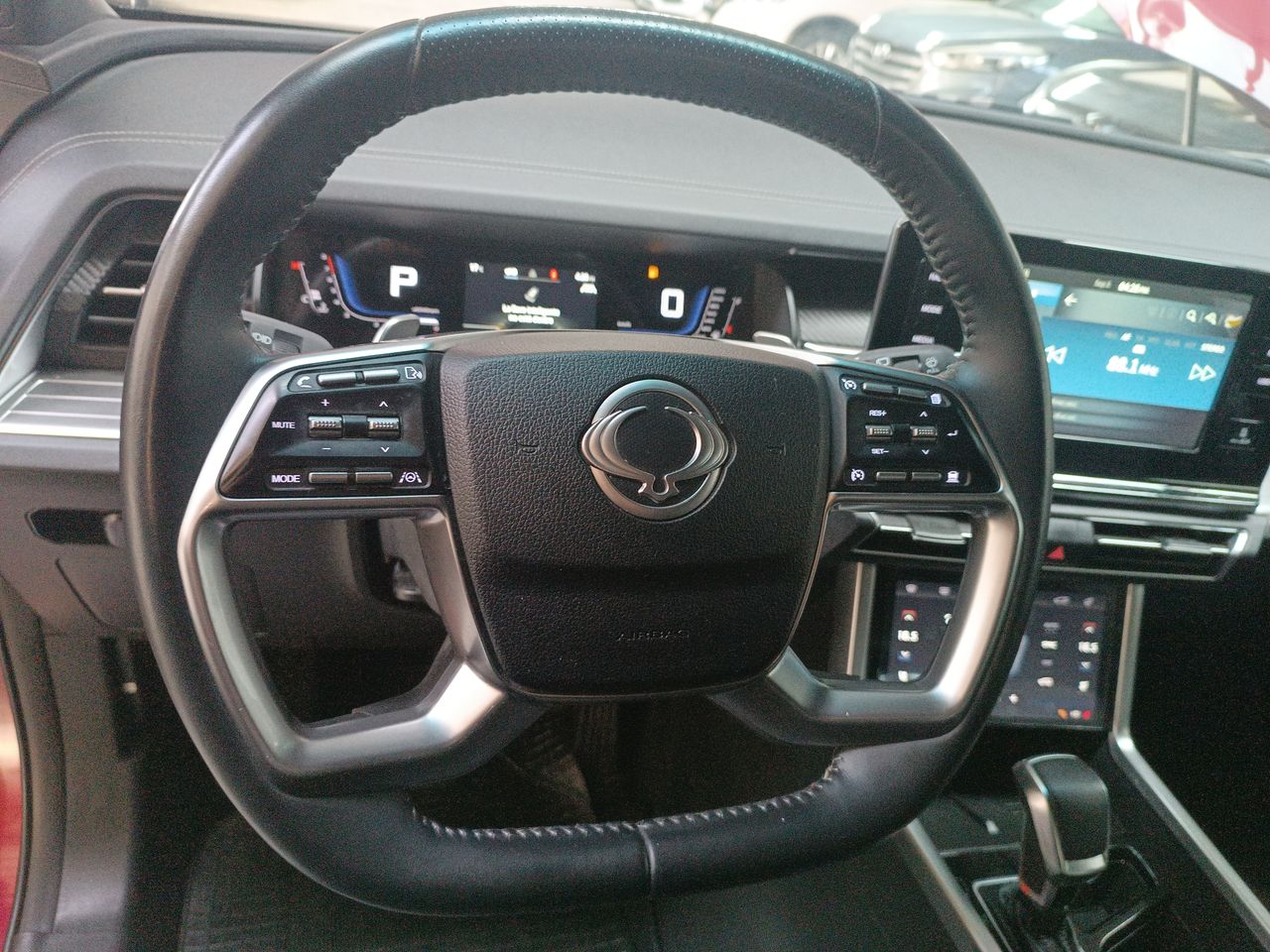 SSANGYONG - 25