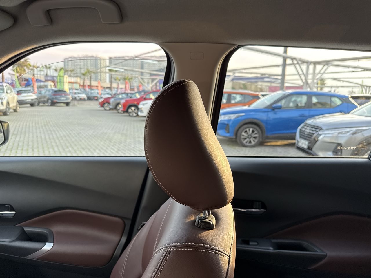 NISSAN - 3