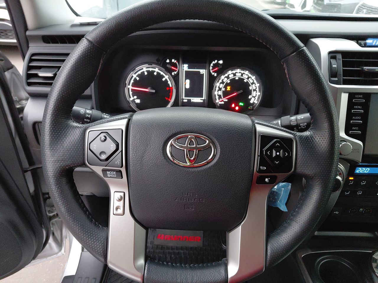 TOYOTA - 15