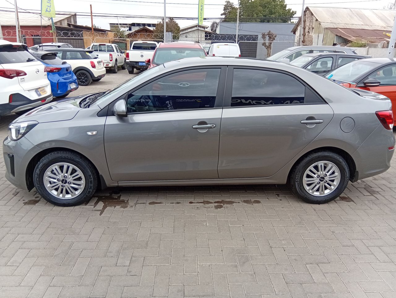 KIA - 4