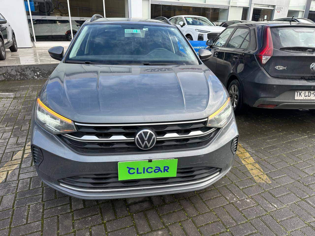 VOLKSWAGEN - 2