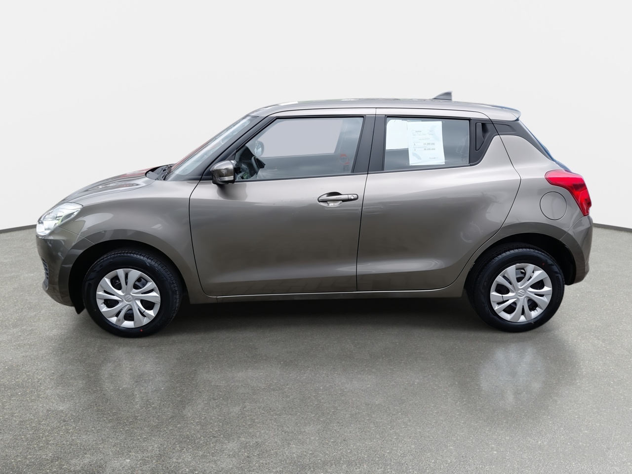 SUZUKI - 4