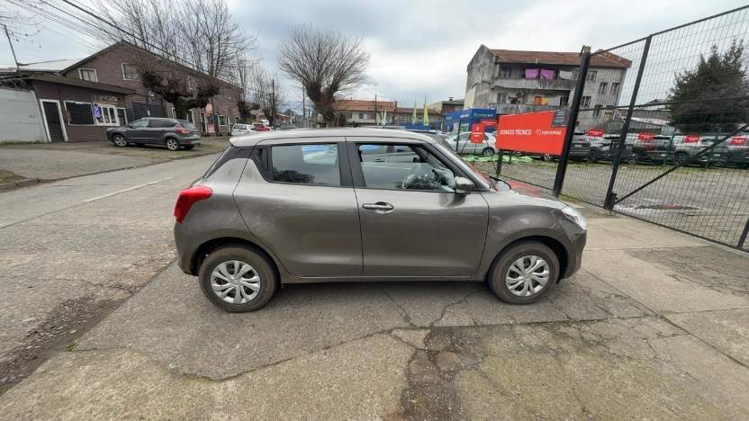 SUZUKI - 2