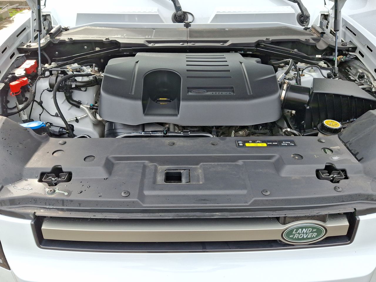 LAND ROVER - 18
