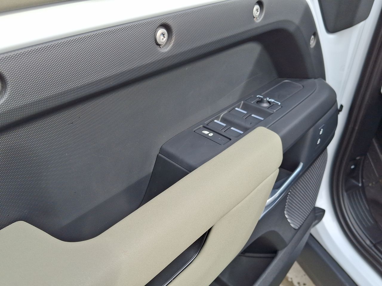 LAND ROVER - 22