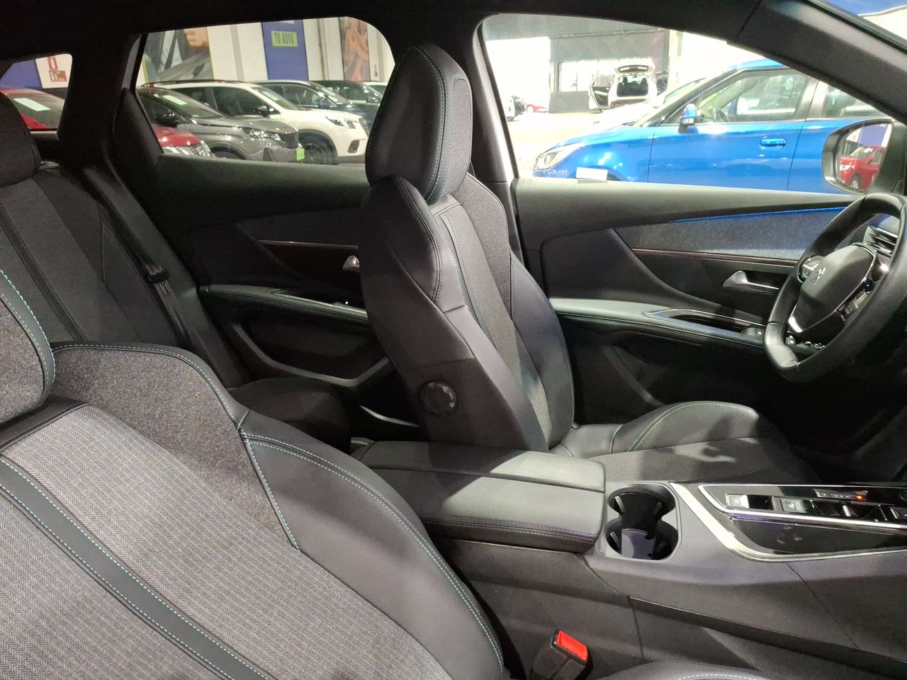 PEUGEOT - 7