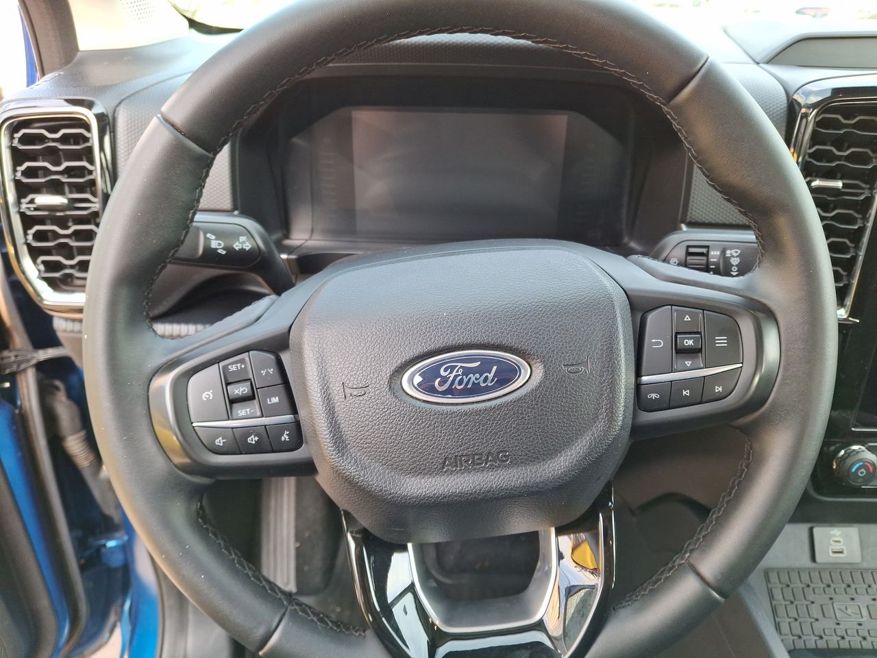 FORD - 25