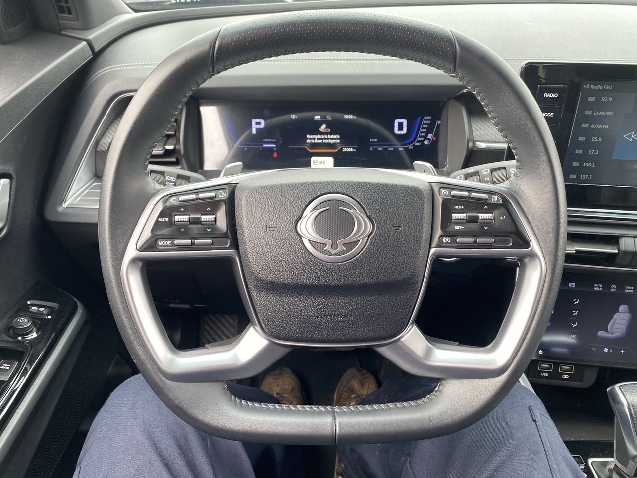 SSANGYONG - 26