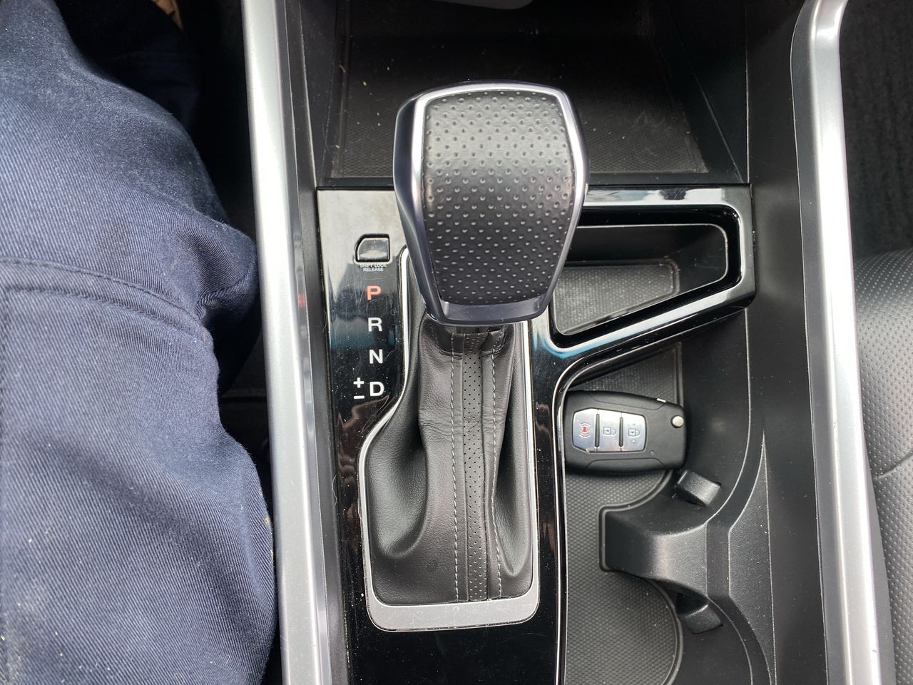SSANGYONG - 32