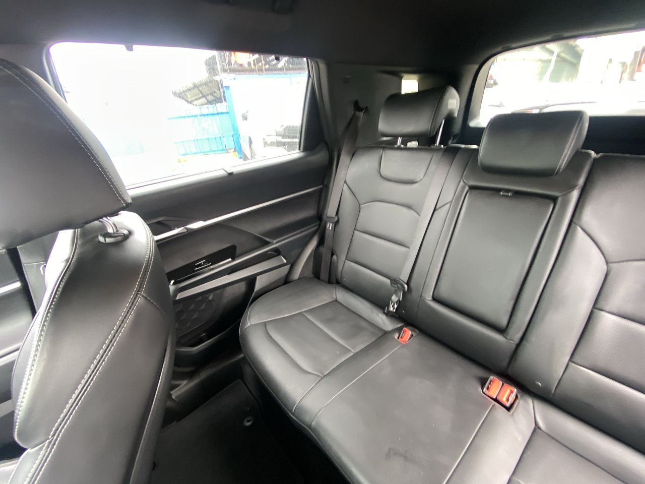 SSANGYONG - 12