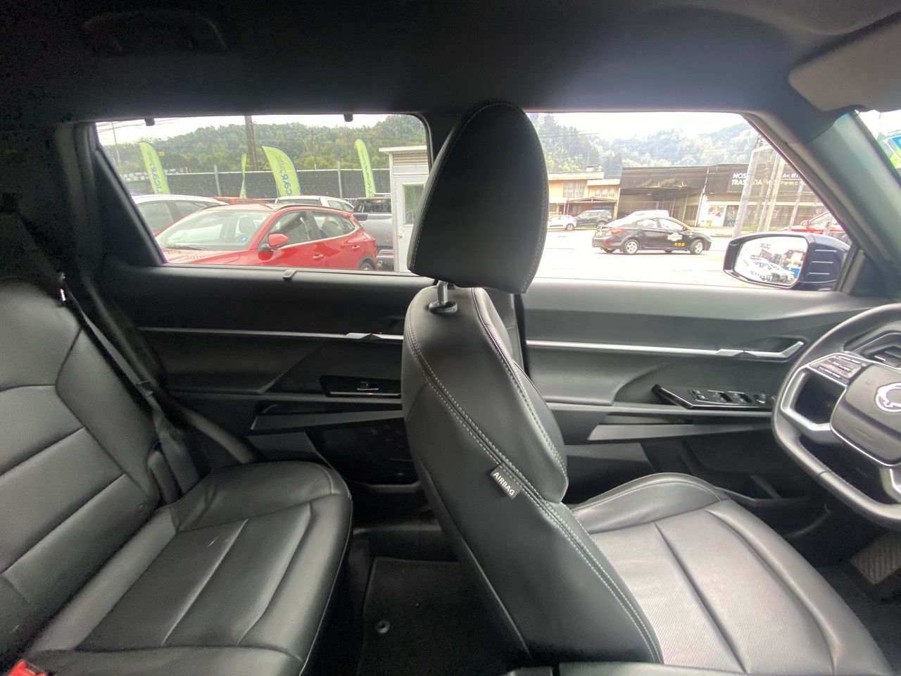 SSANGYONG - 15