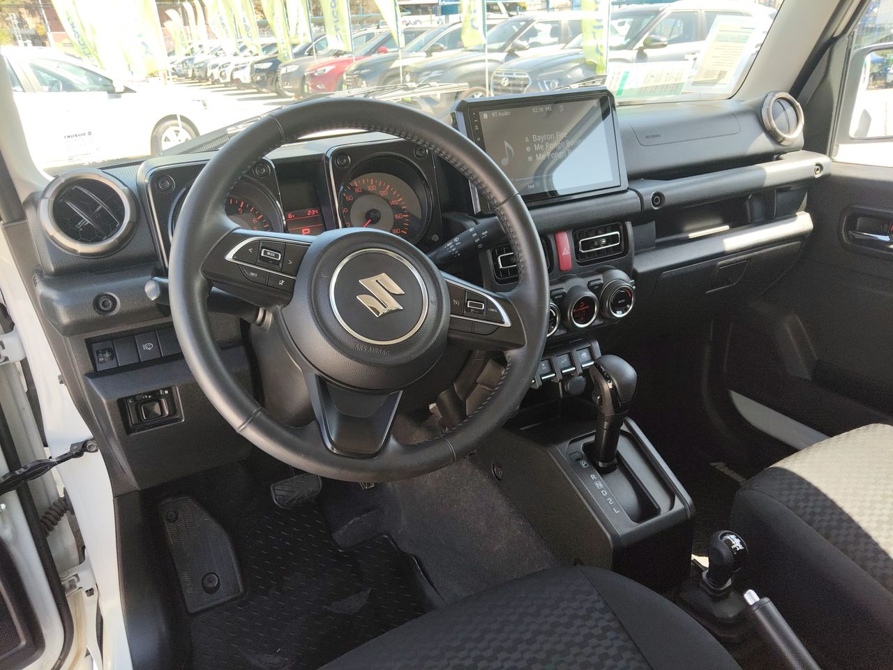 SUZUKI - 23